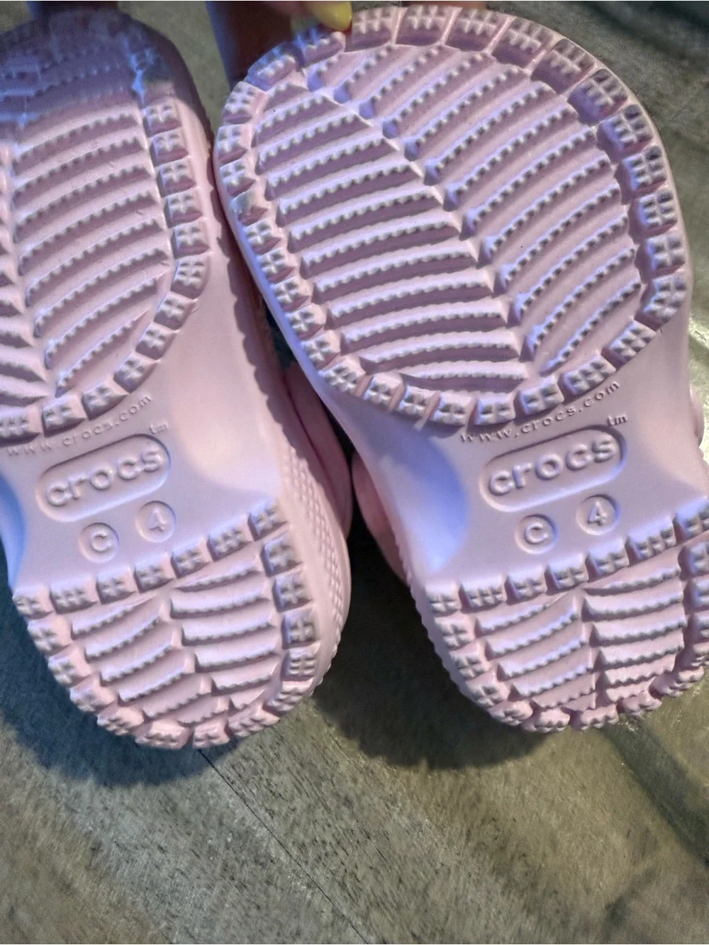 CROCS Kids Classic Clog in Light Pink